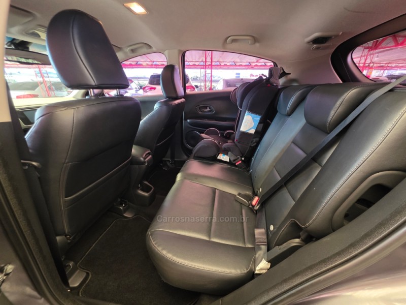 HR-V 1.8 16V FLEX TOURING 4P AUTOMÁTICO - 2018 - SAPIRANGA