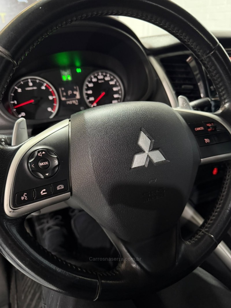 L200 TRITON 2.4 16V TURBO DIESEL SPORT HPE TOP CD 4P 4X4 AUTOMÁTICO - 2018 - CAXIAS DO SUL