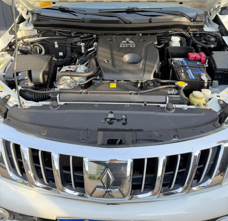 L200 TRITON 2.4 16V TURBO DIESEL SPORT HPE TOP CD 4P 4X4 AUTOMÁTICO - 2018 - CAXIAS DO SUL