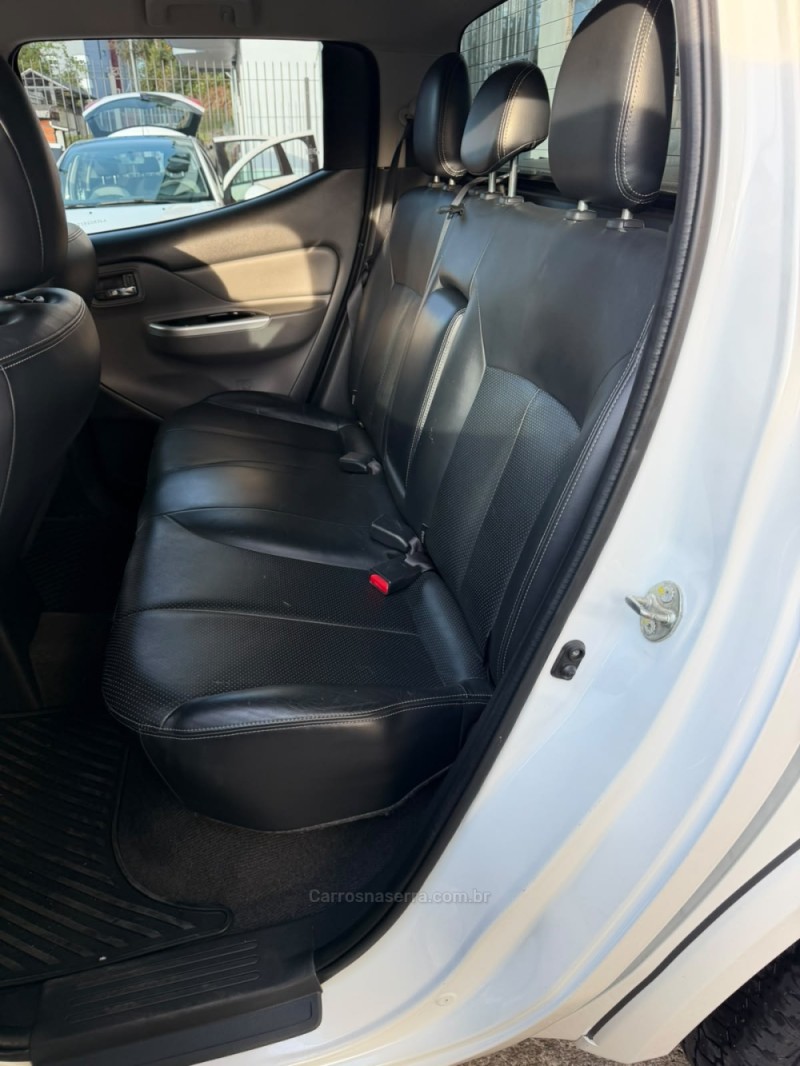 L200 TRITON 2.4 16V TURBO DIESEL SPORT HPE TOP CD 4P 4X4 AUTOMÁTICO - 2018 - CAXIAS DO SUL