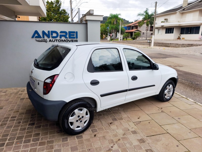 CELTA 1.0 MPFI LIFE 8V FLEX 4P MANUAL - 2009 - SERAFINA CORRêA