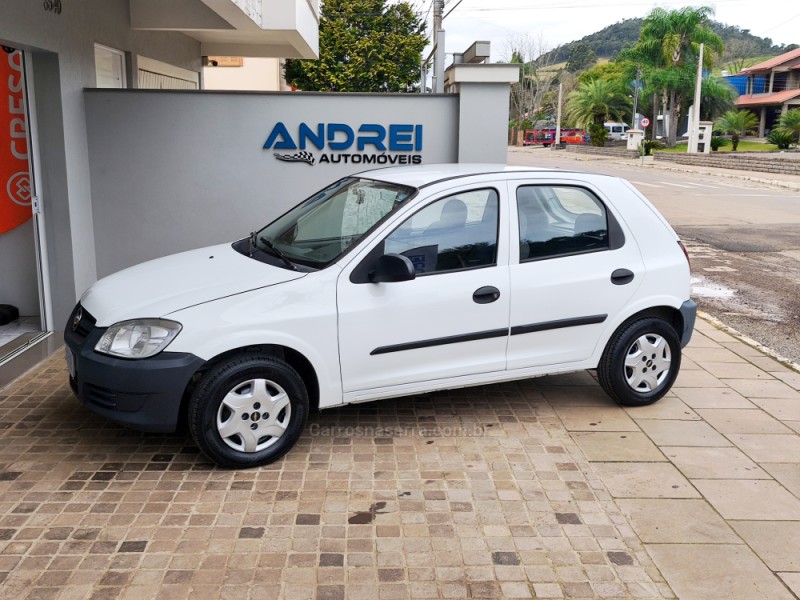 CELTA 1.0 MPFI LIFE 8V FLEX 4P MANUAL - 2009 - SERAFINA CORRêA