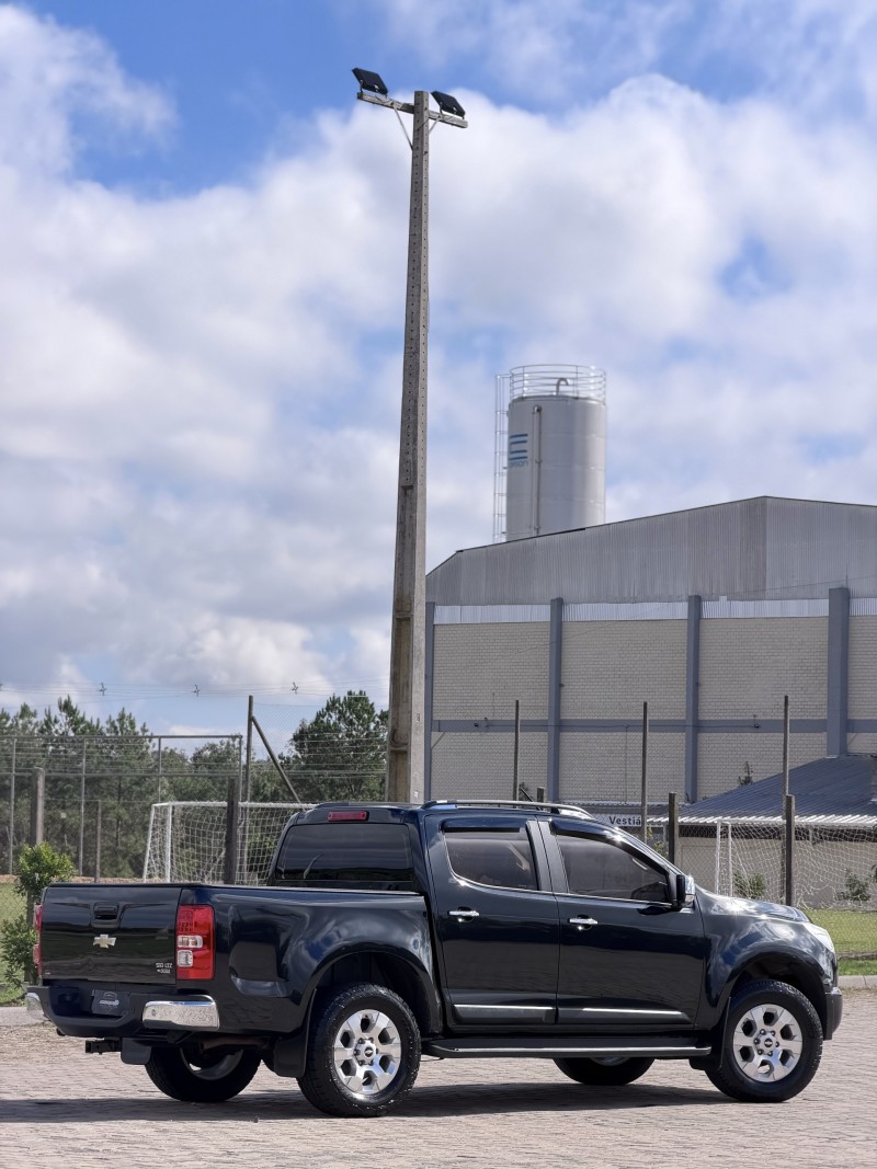 S10 2.4 LTZ 4X2 CD 8V FLEX 4P MANUAL - 2014 - ANTôNIO PRADO