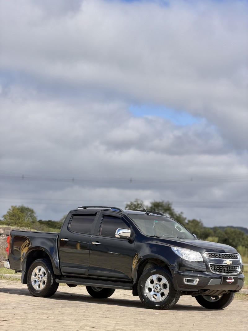 S10 2.4 LTZ 4X2 CD 8V FLEX 4P MANUAL - 2014 - ANTôNIO PRADO