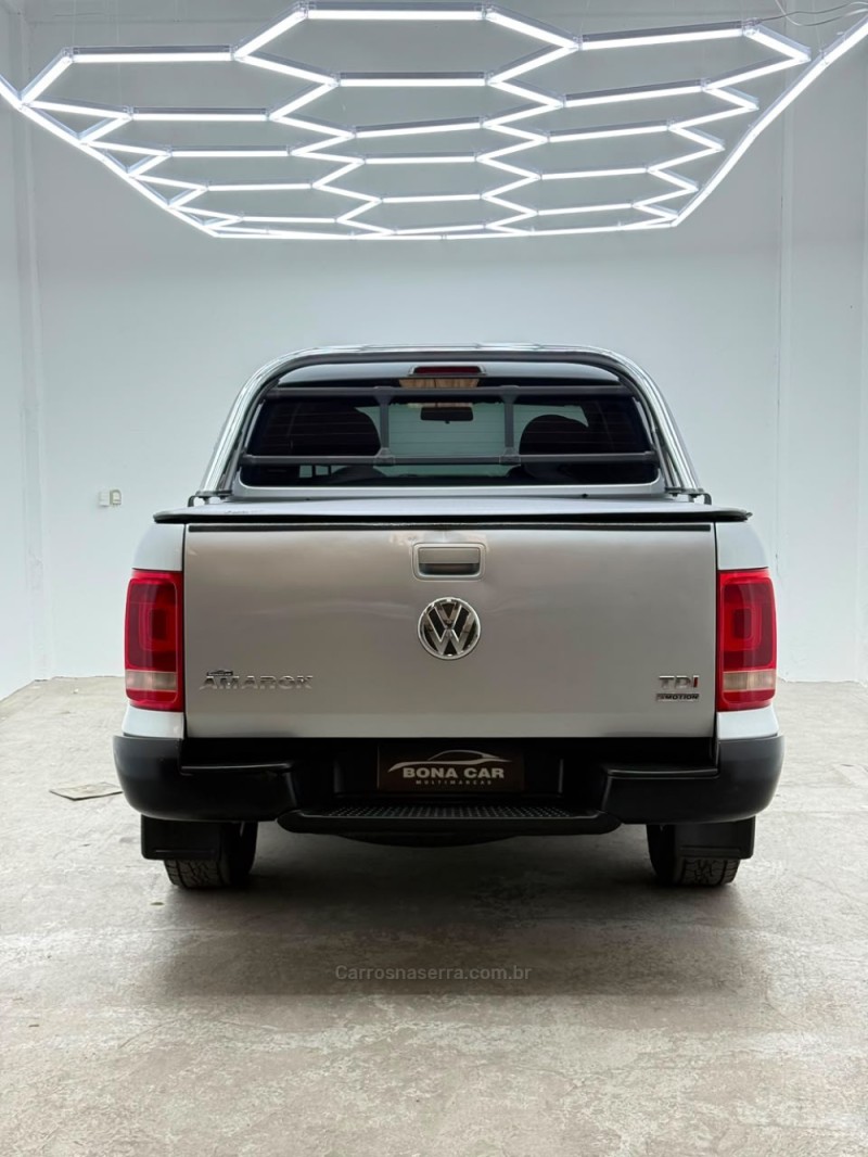 AMAROK 2.0 4X4 CD 16V TURBO INTERCOOLER DIESEL 4P MANUAL - 2011 - CAXIAS DO SUL