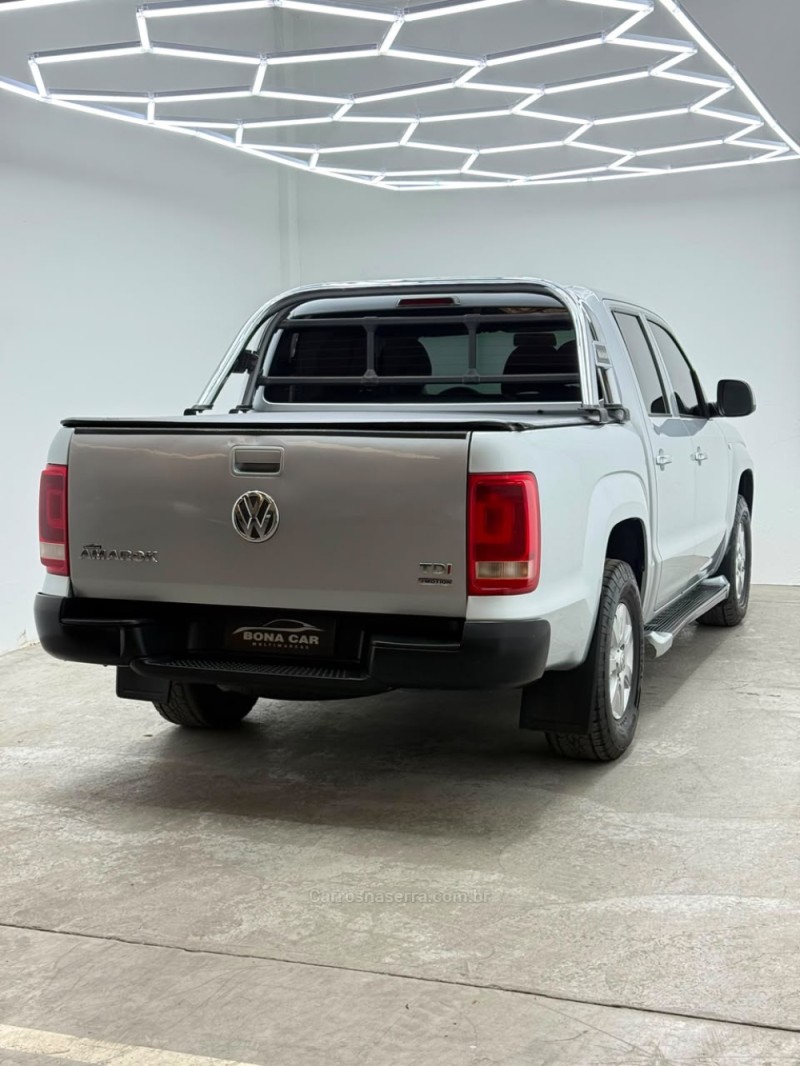 AMAROK 2.0 4X4 CD 16V TURBO INTERCOOLER DIESEL 4P MANUAL - 2011 - CAXIAS DO SUL