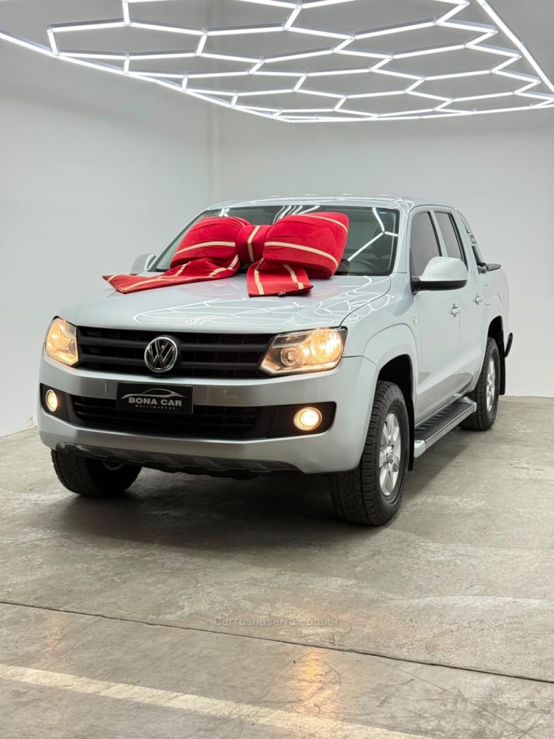 AMAROK 2.0 4X4 CD 16V TURBO INTERCOOLER DIESEL 4P MANUAL - 2011 - CAXIAS DO SUL