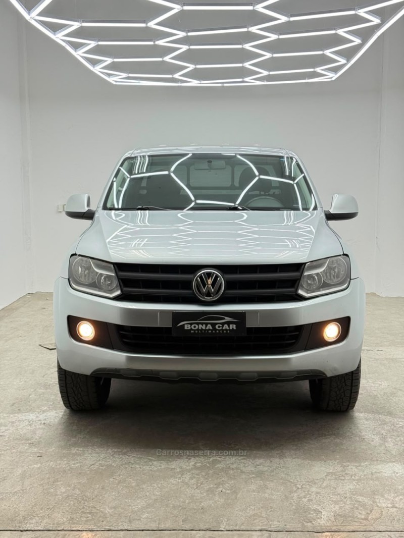 AMAROK 2.0 4X4 CD 16V TURBO INTERCOOLER DIESEL 4P MANUAL - 2011 - CAXIAS DO SUL