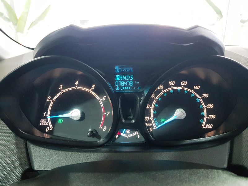 FIESTA 1.6 SE HATCH 16V FLEX 4P AUTOMÁTICO - 2016 - CAXIAS DO SUL