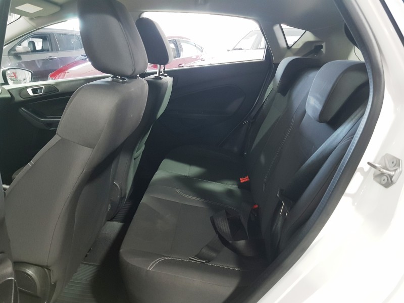 FIESTA 1.6 SE HATCH 16V FLEX 4P AUTOMÁTICO - 2016 - CAXIAS DO SUL