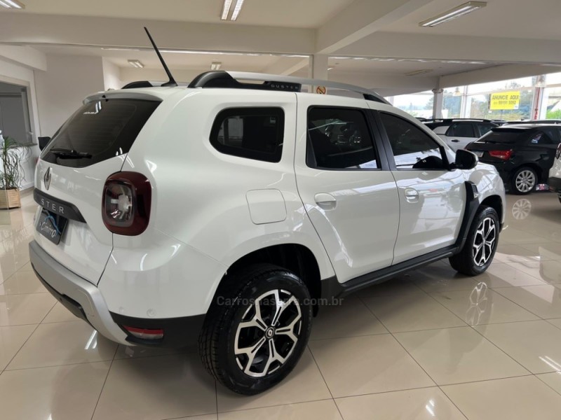 DUSTER 1.6 ICONIC 16V FLEX 4P AUTOMÁTICO - 2022 - TAQUARA