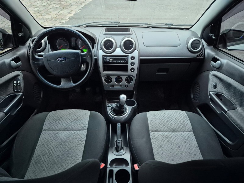 FIESTA 1.6 MPI CLASS HATCH 8V FLEX 4P MANUAL - 2013 - CAXIAS DO SUL