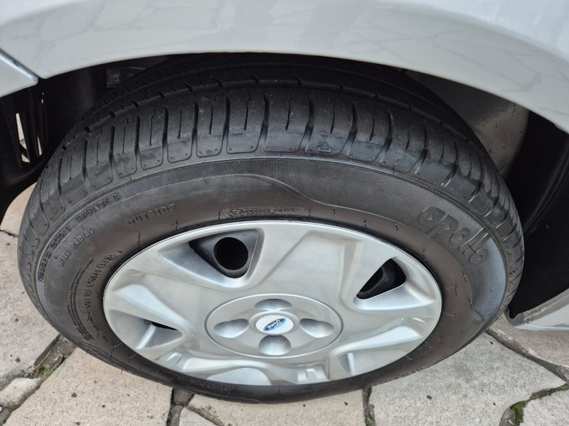 FIESTA 1.6 MPI CLASS HATCH 8V FLEX 4P MANUAL - 2013 - CAXIAS DO SUL