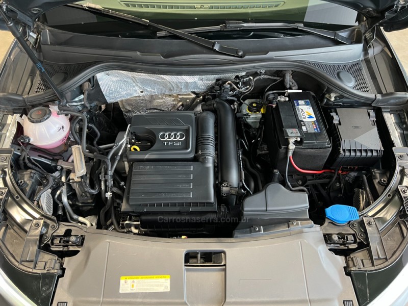 Q3 1.4 TFSI AMBIENTE FLEX 4P S TRONIC - 2018 - CAXIAS DO SUL