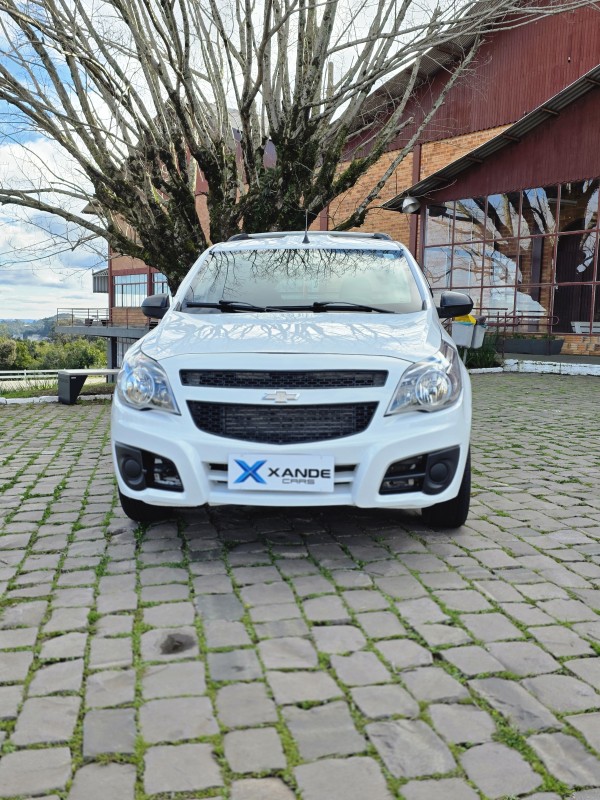 MONTANA 1.4 MPFI LS CS 8V FLEX 2P MANUAL - 2012 - FLORES DA CUNHA