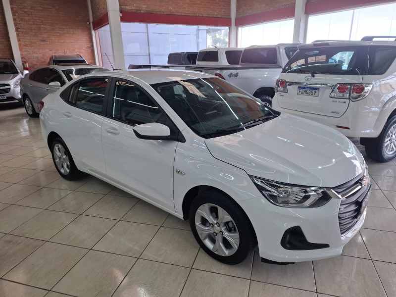 onix 1.0	ltz plus 8v turbo flex 4p automatico 2025 farroupilha