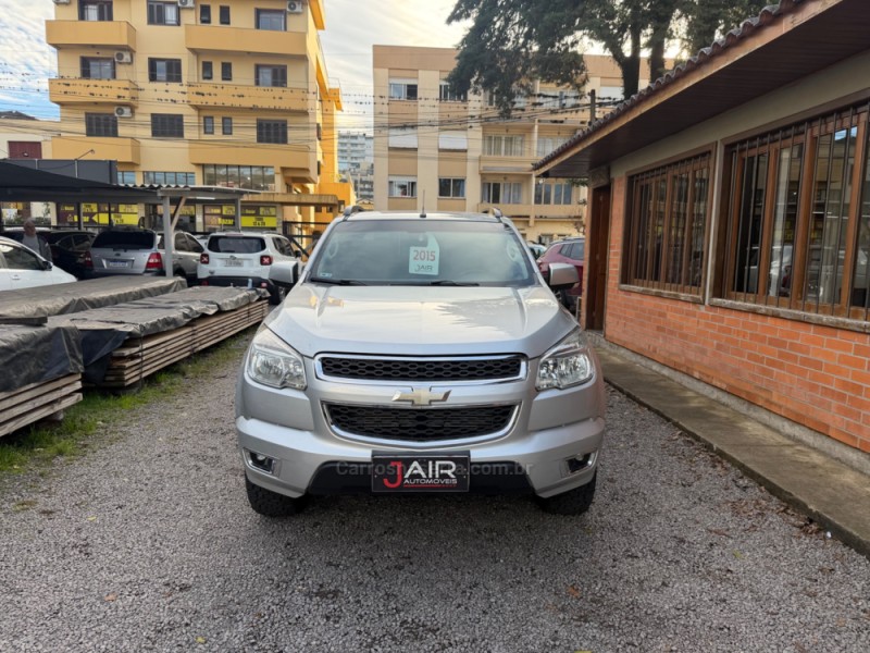 S10 2.8 LT 4X4 CD 16V TURBO DIESEL 4P AUTOMÁTICO - 2015 - GARIBALDI
