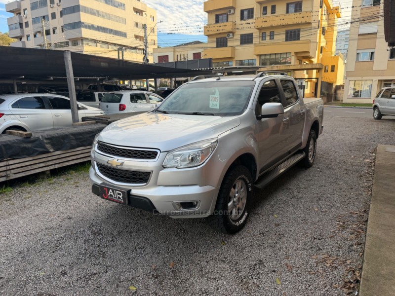 S10 2.8 LT 4X4 CD 16V TURBO DIESEL 4P AUTOMÁTICO - 2015 - GARIBALDI