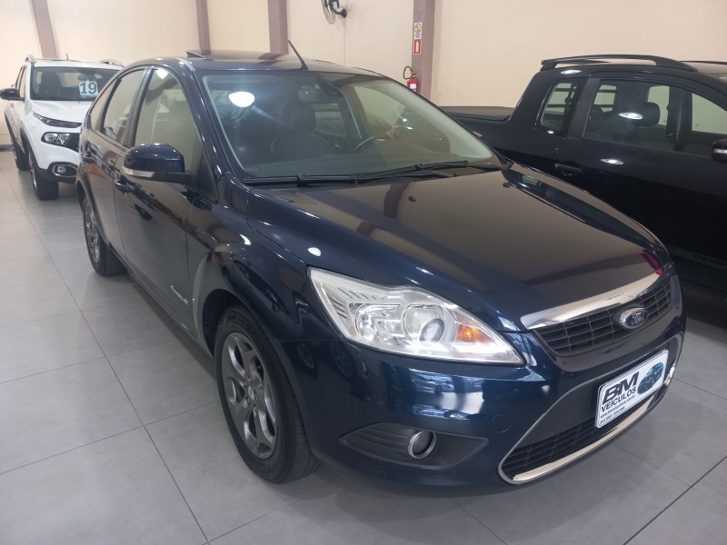FOCUS 2.0 TITANIUM PLUS 16V FLEX 4P AUTOMÁTICO - 2013 - BENTO GONçALVES