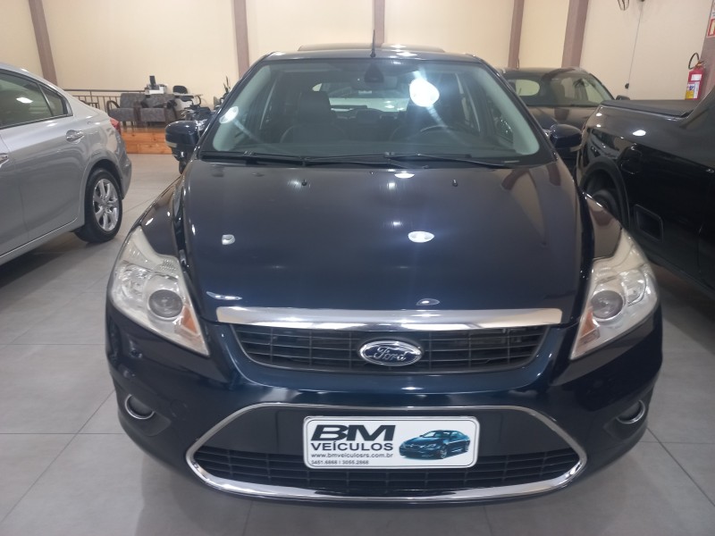 FOCUS 2.0 TITANIUM PLUS 16V FLEX 4P AUTOMÁTICO - 2013 - BENTO GONçALVES