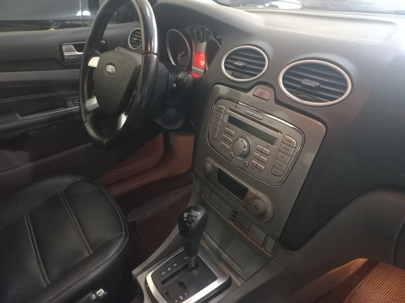 FOCUS 2.0 TITANIUM PLUS 16V FLEX 4P AUTOMÁTICO - 2013 - BENTO GONçALVES