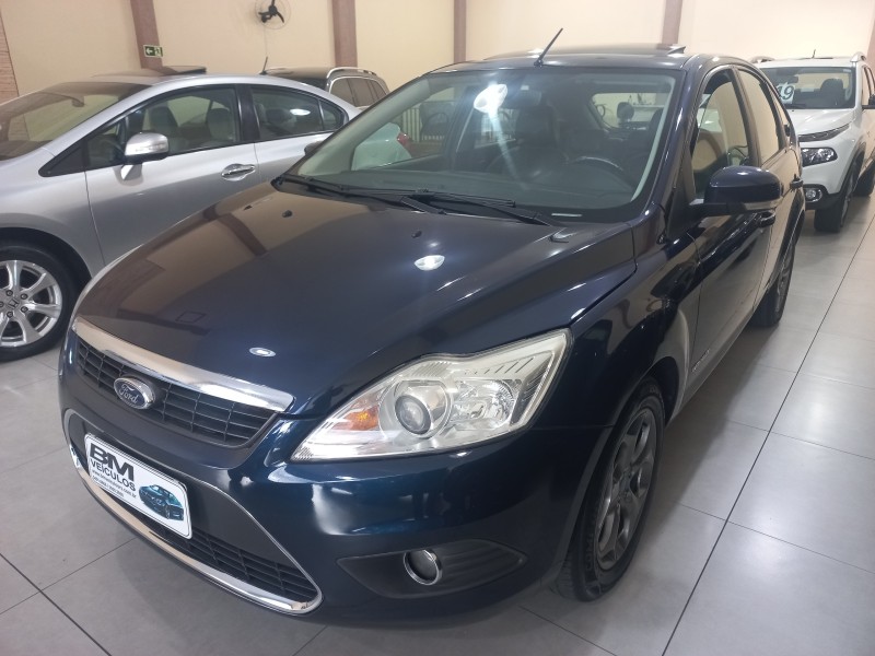 focus 2.0 titanium plus 16v flex 4p automatico 2013 bento goncalves