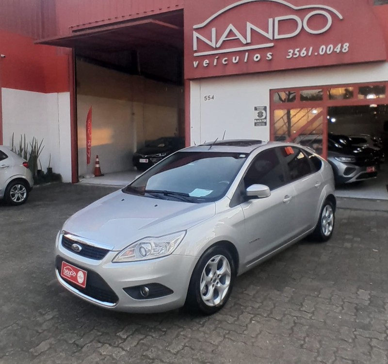 FOCUS 2.0 TITANIUM 16V FLEX 4P AUTOMÁTICO