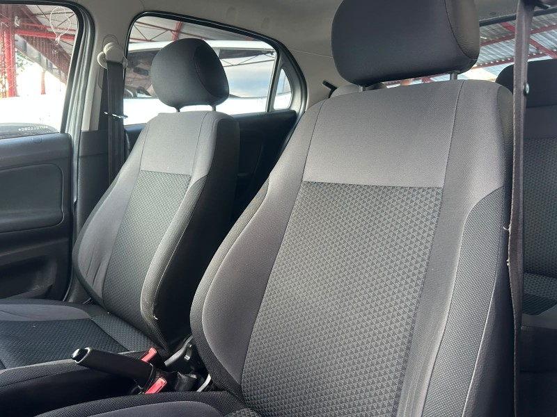 GOL 1.0 8V I-TRED FLEX 4P MANUAL - 2016 - TRêS COROAS