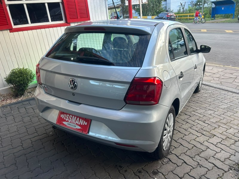 GOL 1.0 8V I-TRED FLEX 4P MANUAL - 2016 - TRêS COROAS
