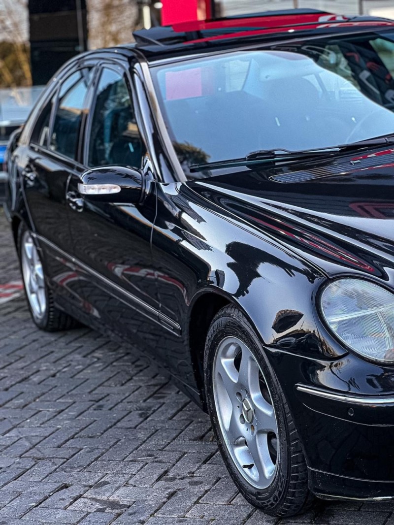 C 320 3.2 AVANTGARDE V6 GASOLINA 4P AUTOMÁTICO - 2002 - CANELA