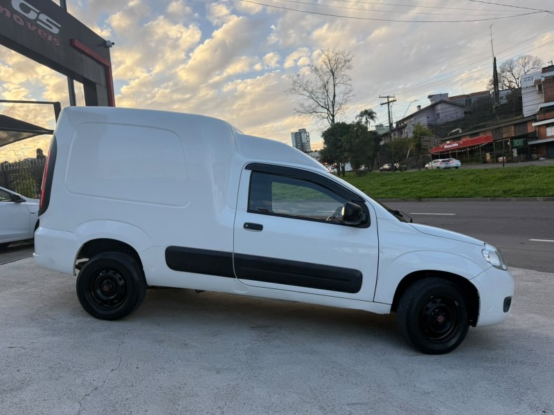 FIORINO 1.4 MPI FURGÃO 8V FLEX 2P MANUAL - 2015 - CAXIAS DO SUL