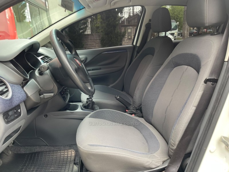 PUNTO 1.4 ATTRACTIVE 8V FLEX 4P MANUAL - 2014 - CAXIAS DO SUL