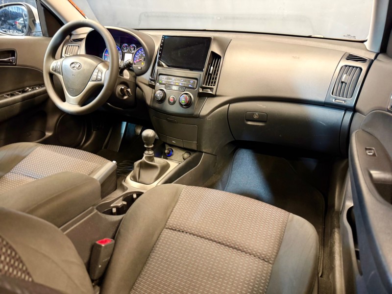 I30 2.0 MPFI GLS 16V GASOLINA 4P MANUAL - 2012 - CAXIAS DO SUL