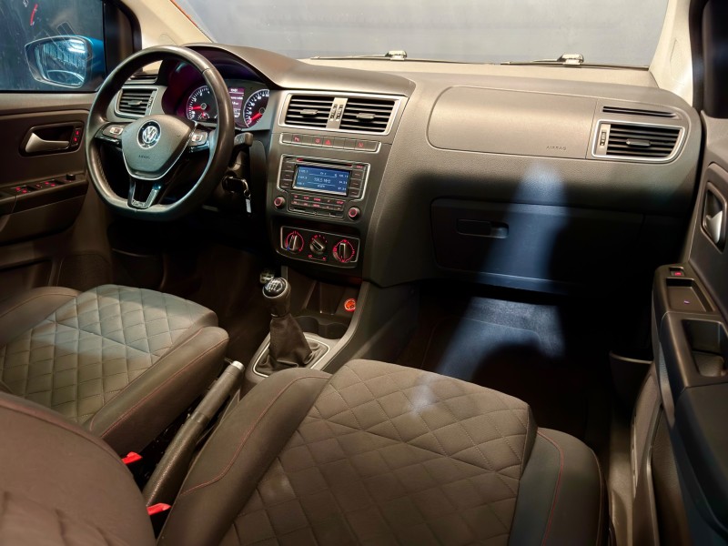 FOX 1.6 MSI HIGHLINE 16V FLEX 4P MANUAL - 2015 - CAXIAS DO SUL