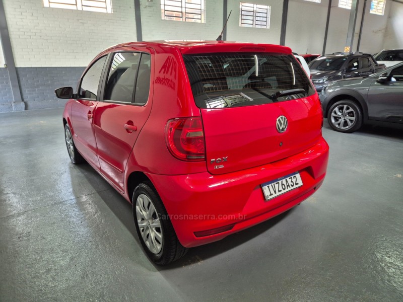 FOX 1.0 MI TREND 8V FLEX 4P MANUAL - 2014 - GARIBALDI