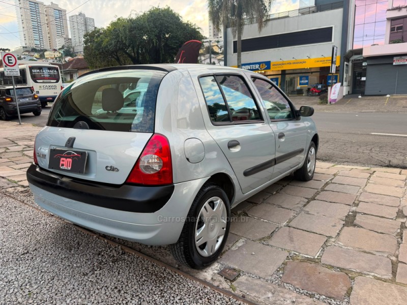 CLIO 1.0 AUTHENTIQUE 16V GASOLINA 4P MANUAL - 2003 - CAXIAS DO SUL
