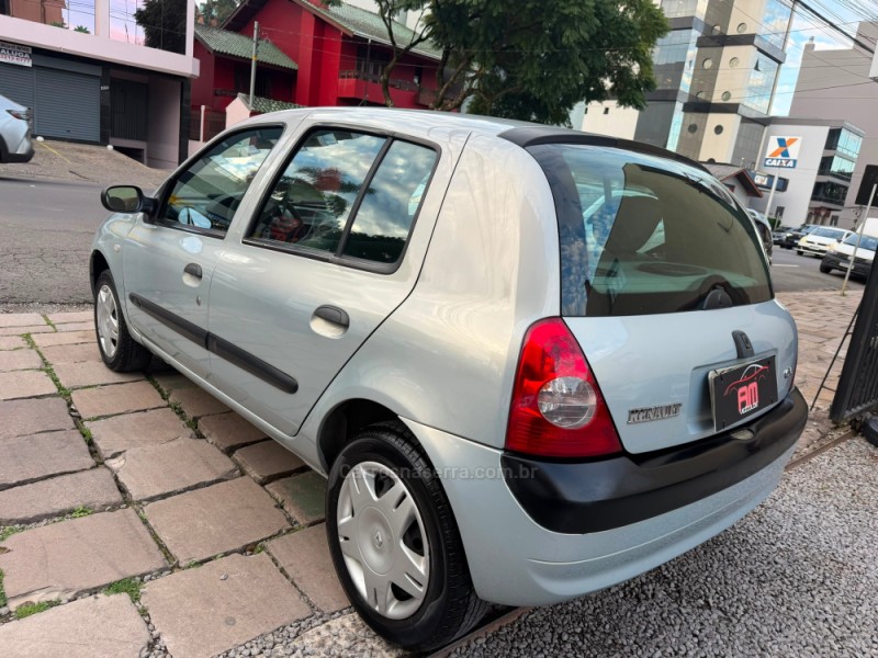 CLIO 1.0 AUTHENTIQUE 16V GASOLINA 4P MANUAL - 2003 - CAXIAS DO SUL