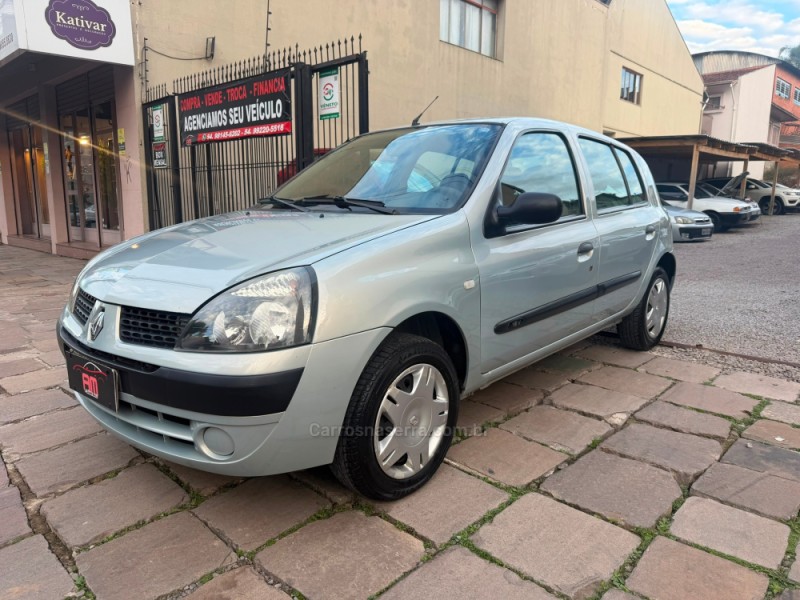 CLIO 1.0 AUTHENTIQUE 16V GASOLINA 4P MANUAL - 2003 - CAXIAS DO SUL