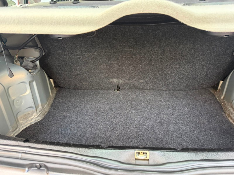 CLIO 1.0 AUTHENTIQUE 16V GASOLINA 4P MANUAL - 2003 - CAXIAS DO SUL