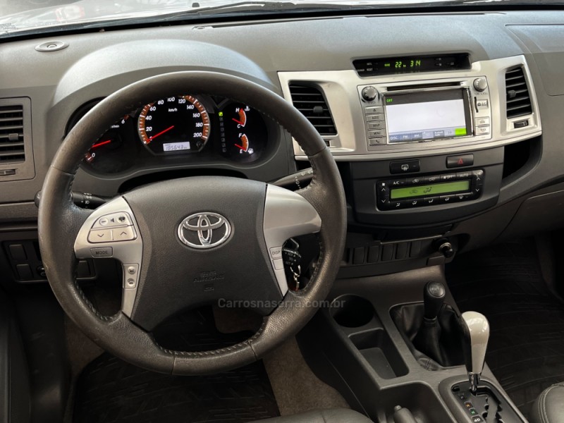 HILUX 3.0 SRV 4X4 CD 16V TURBO INTERCOOLER DIESEL 4P AUTOMÁTICO - 2013 - VACARIA
