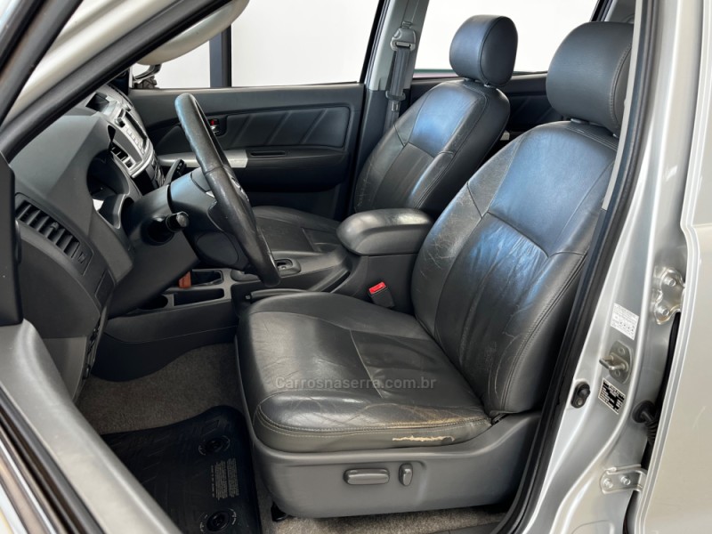 HILUX 3.0 SRV 4X4 CD 16V TURBO INTERCOOLER DIESEL 4P AUTOMÁTICO - 2013 - VACARIA