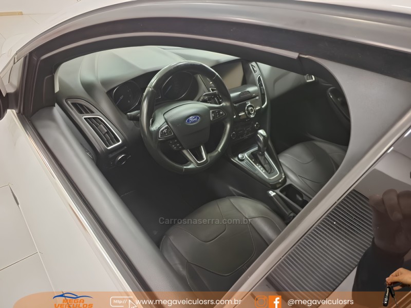 FOCUS 2.0 TITANIUM HATCH 16V FLEX 4P AUTOMÁTICO - 2016 - BENTO GONçALVES