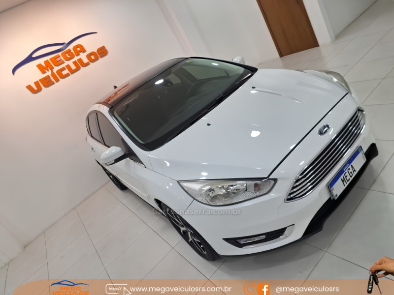 FOCUS 2.0 TITANIUM HATCH 16V FLEX 4P AUTOMÁTICO - 2016 - BENTO GONçALVES
