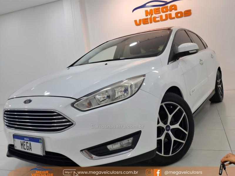 focus 2.0 titanium hatch 16v flex 4p automatico 2016 bento goncalves