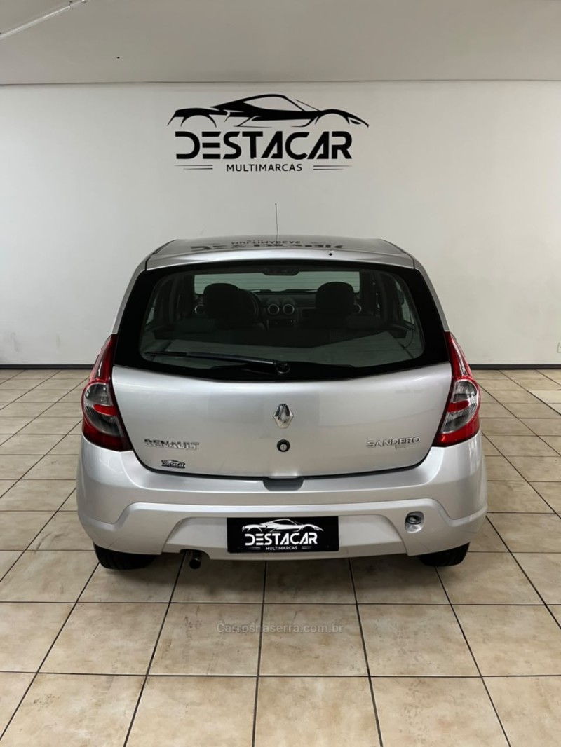 SANDERO 1.0 EXPRESSION 16V FLEX 4P MANUAL - 2011 - CAXIAS DO SUL