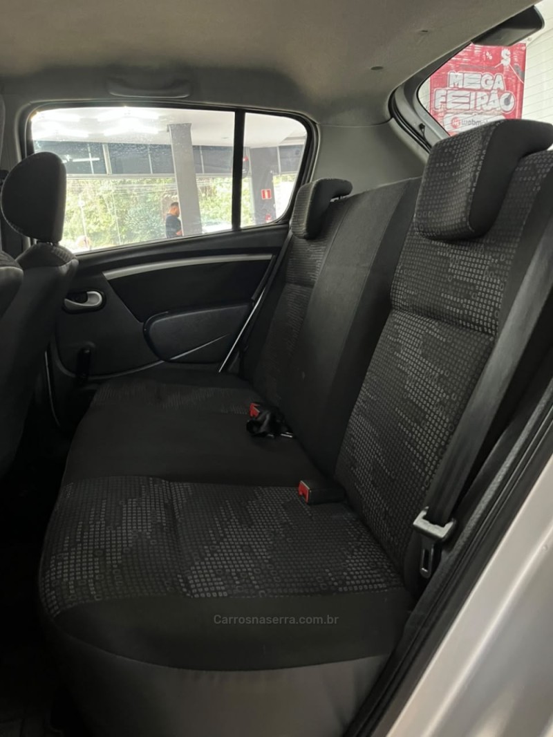 SANDERO 1.0 EXPRESSION 16V FLEX 4P MANUAL - 2011 - CAXIAS DO SUL