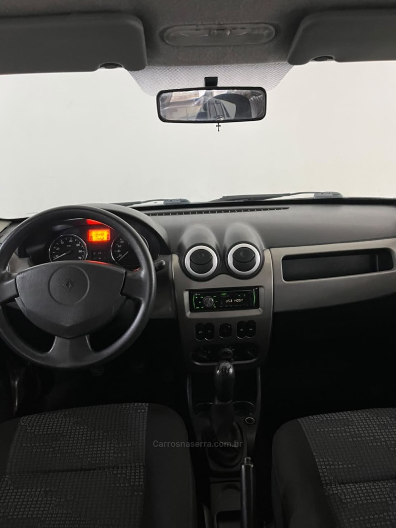 SANDERO 1.0 EXPRESSION 16V FLEX 4P MANUAL - 2011 - CAXIAS DO SUL