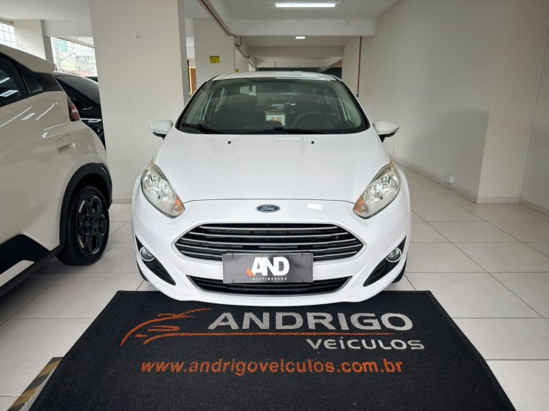 FIESTA 1.6 SE SEDAN 16V FLEX 4P AUTOMÁTICO - 2015 - CAXIAS DO SUL