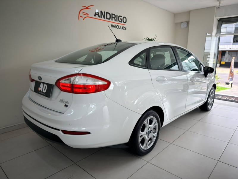 FIESTA 1.6 SE SEDAN 16V FLEX 4P AUTOMÁTICO - 2015 - CAXIAS DO SUL