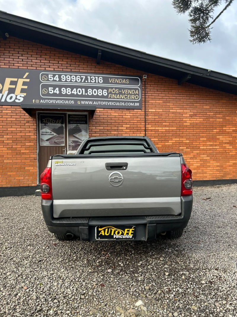MONTANA 1.8 MPFI CONQUEST CS 8V FLEX 2P MANUAL - 2005 - CANELA